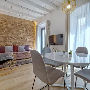  Apartamento Victoria Suites España